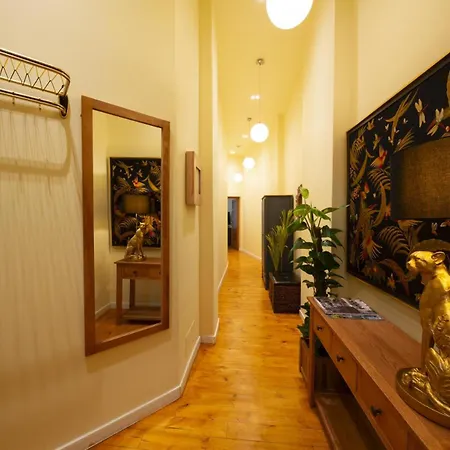 Rainforest Downtown By Pretty * Бухарест