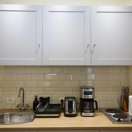 Rainforest Downtown By Pretty בוקרשט