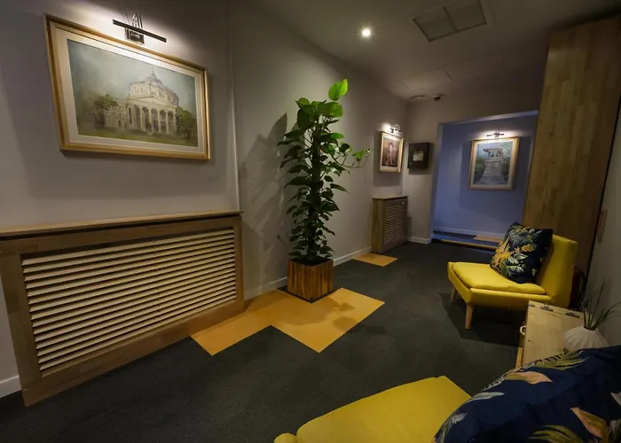 Rainforest Downtown By Pretty *